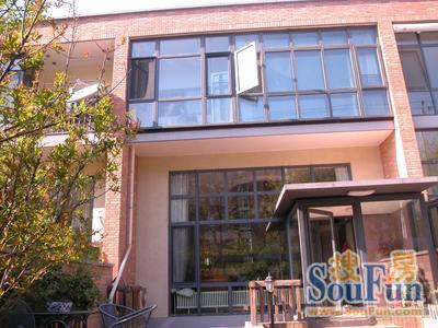 慧谷根园5室2厅4卫南北朝向35000.00元/月出租