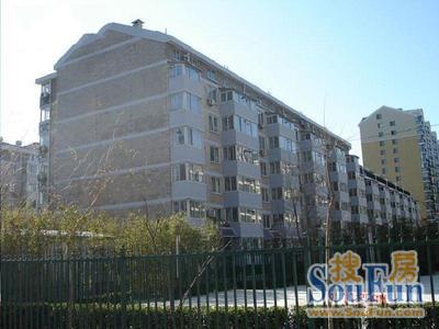 京师园3室2厅2卫南北朝向12000.00元/月出租