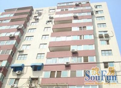 广安门车站东街1室1厅1卫南朝向4300.00元/月出租