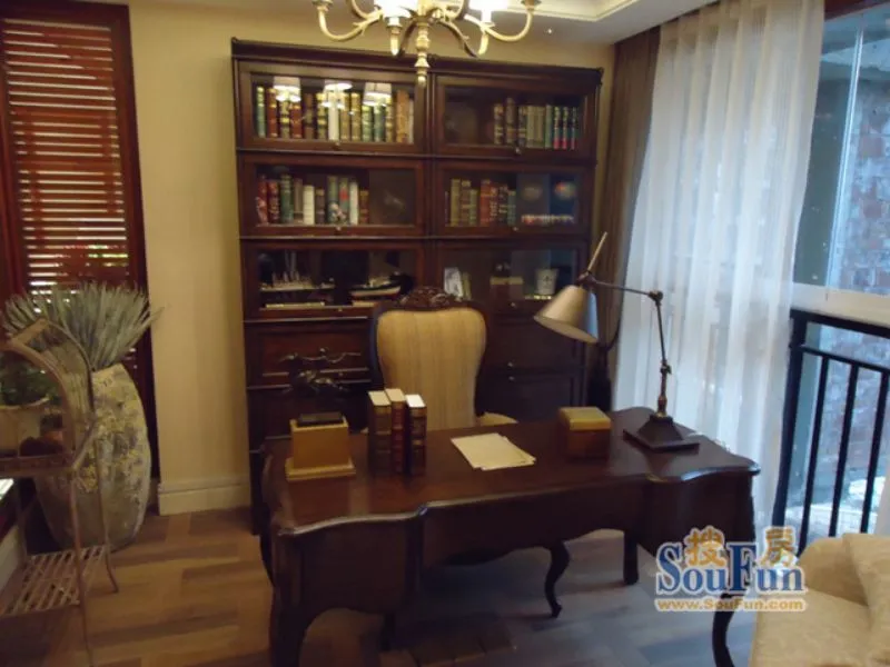 重庆北大资源江山名门样板间介绍