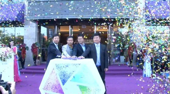 雅居乐售楼处 实景示范区 样板间同期盛大开放