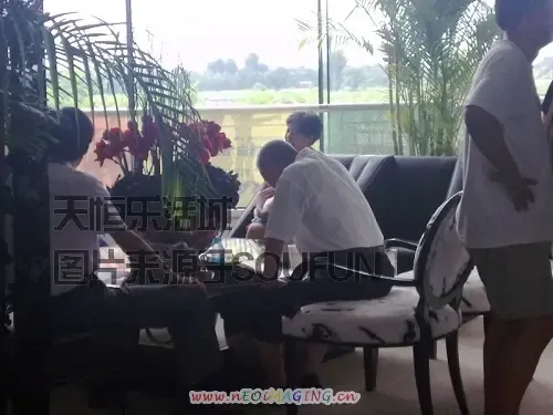 �������´������ͼƬ