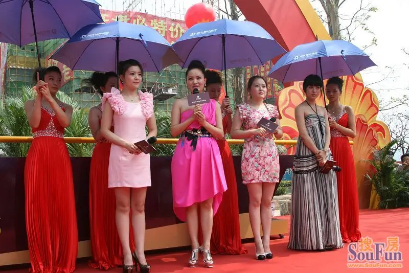 总政歌舞团/空政/海政/部队/这些美女上高考的舞蹈演员伴舞落榜二炮图片