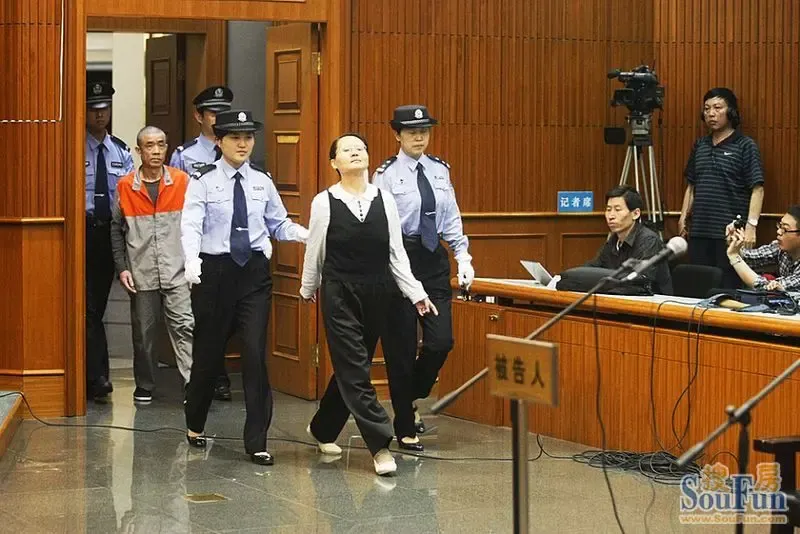 季羡林遗产失窃案开庭审理,<em>这个女人</em>太张狂欠