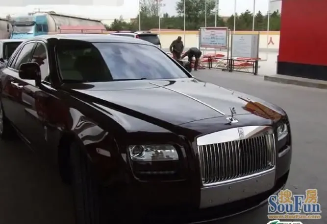 华西村人均收入_鄂尔多斯人均财产(3)