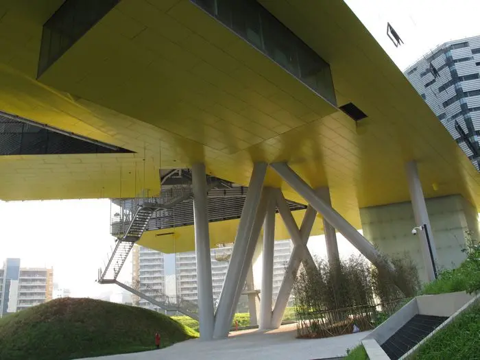 万科中心初体验:漂浮的地平线 躺着的摩天楼|搜