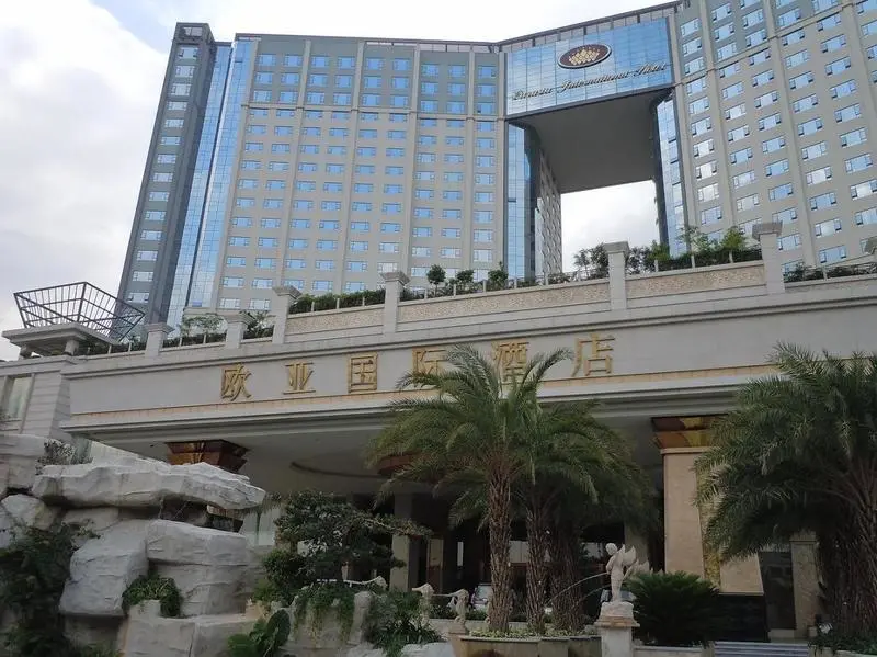 东莞常平镇5A级全新纯商务写字楼嘉骏中心欧