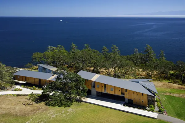 温哥华岛维多利亚市- 温哥华岛牧场庄园豪宅 -