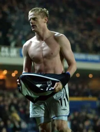 写在2010世界杯后(达夫与我的偏激足球理论)