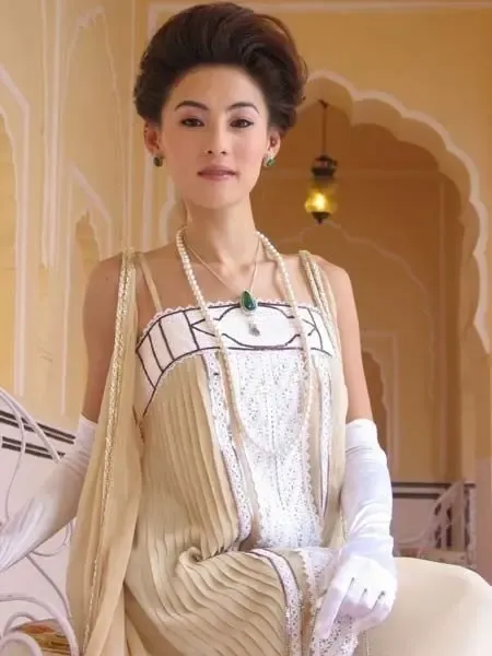 揭幕:<em>娱乐圈</em>的<em>十大才女</em>幕后写真_奢爱之恋的相